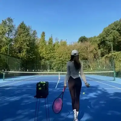 周雅